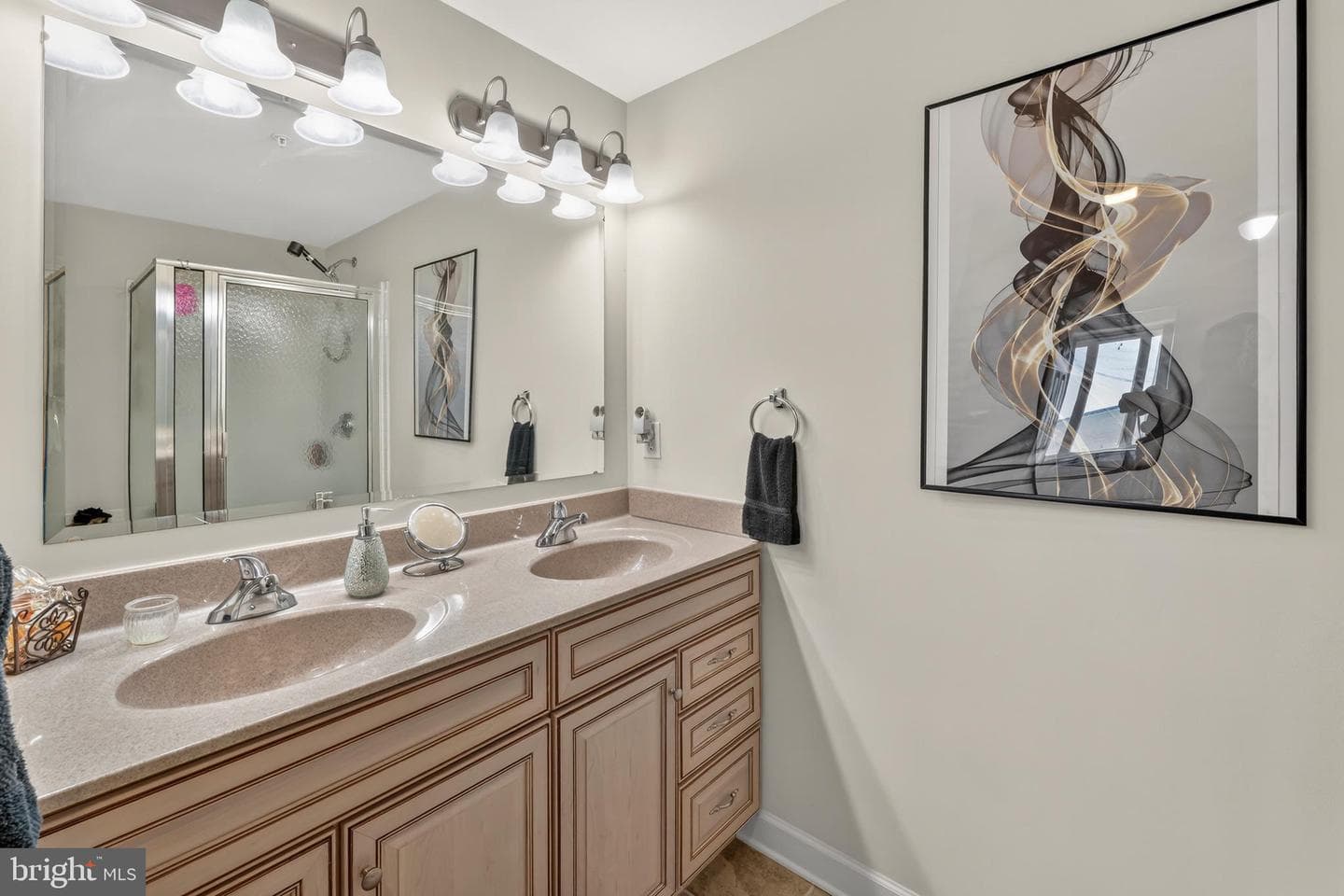 103 N Irving Avenue #404 photo 26