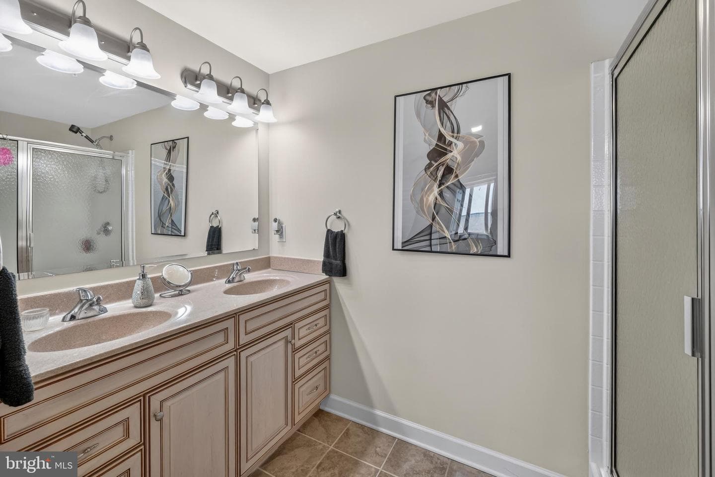 103 N Irving Avenue #404 photo 27
