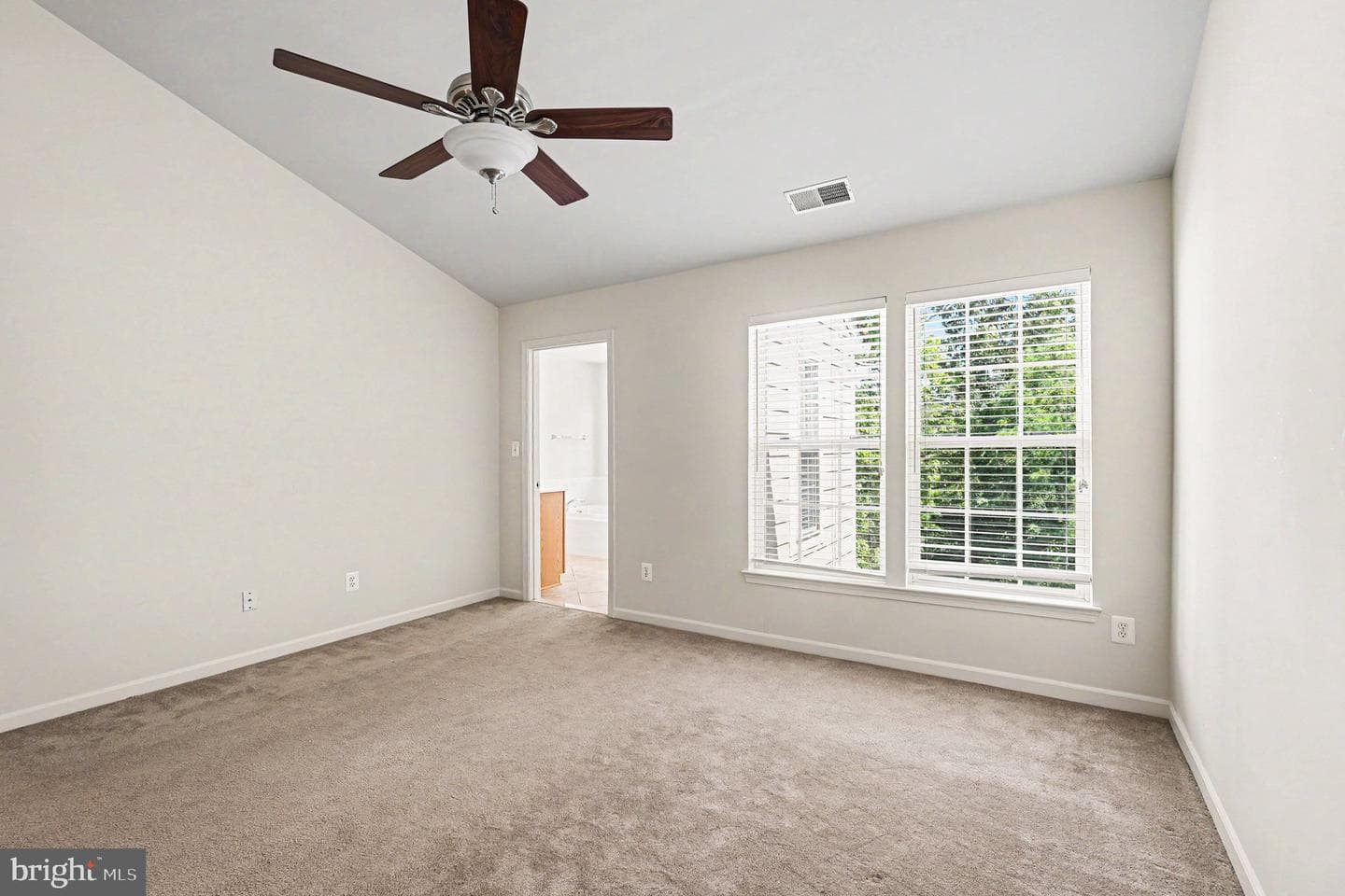 309 Monroe Point Drive photo 6
