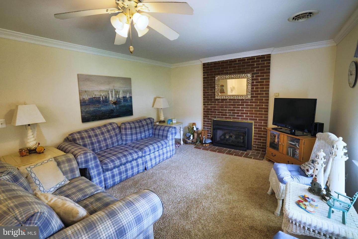 311 Marshall Avenue photo 4