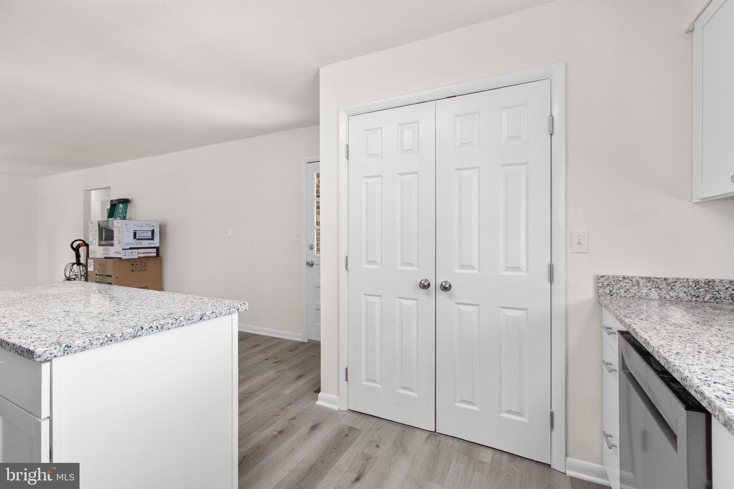 333 Santa Maria Avenue photo 19
