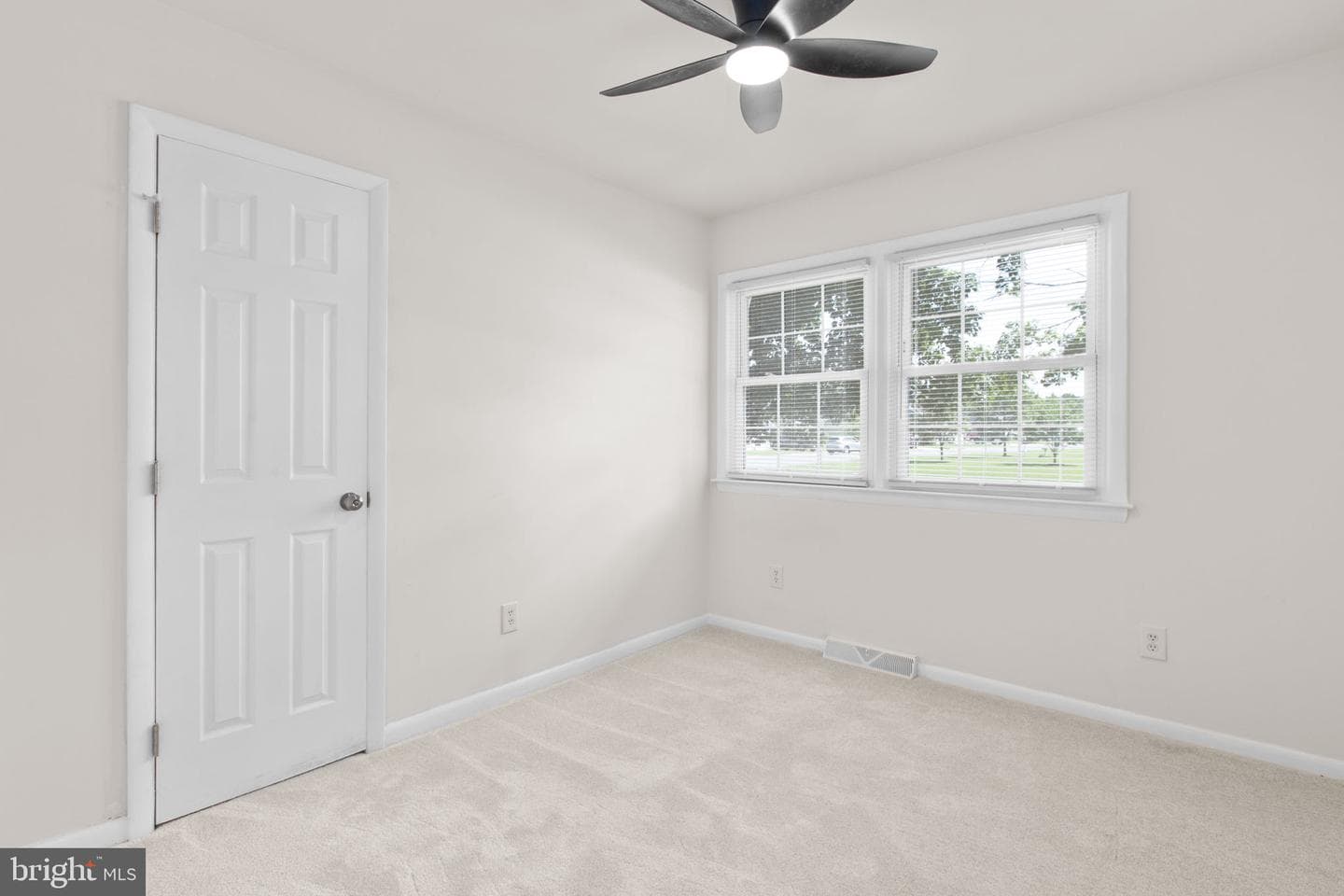 333 Santa Maria Avenue photo 22