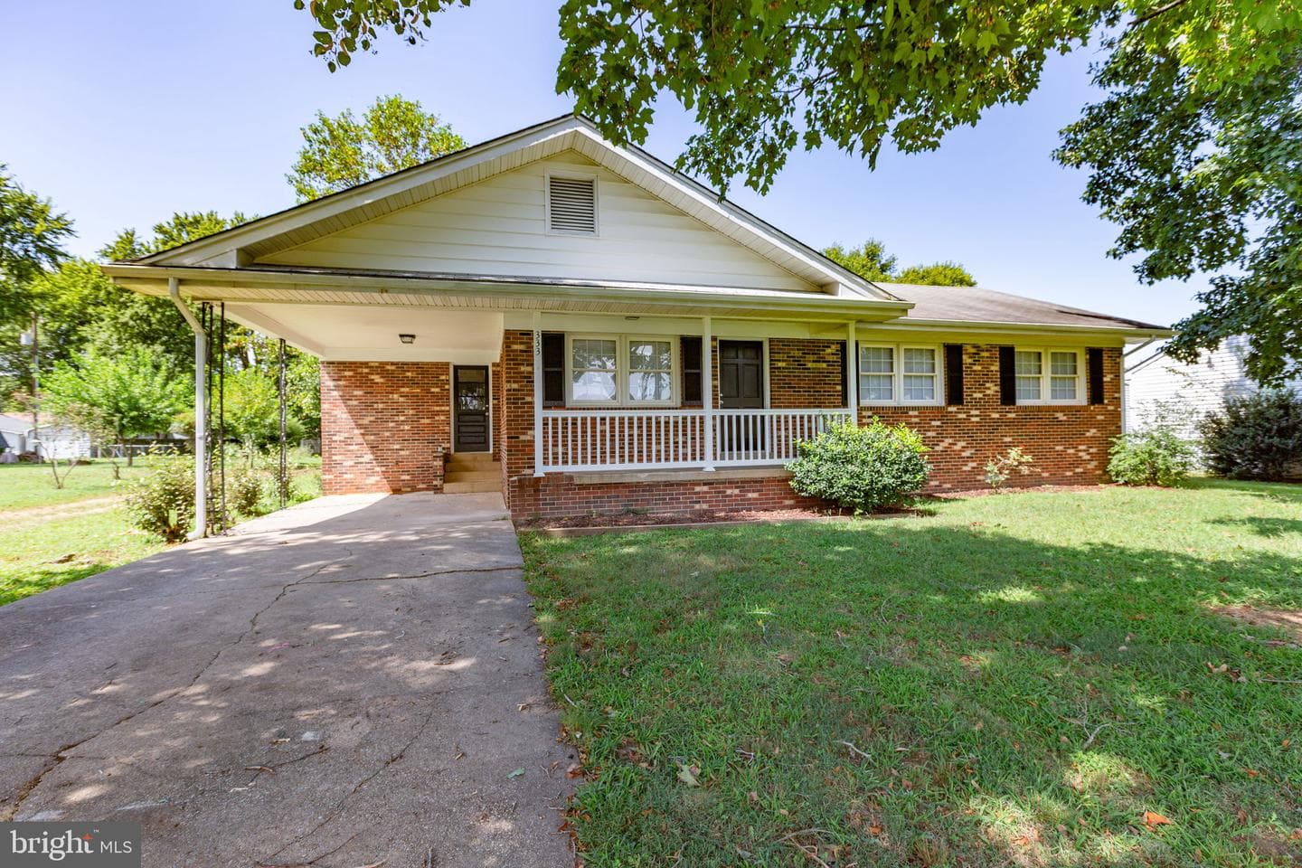 333 Santa Maria Avenue photo 4