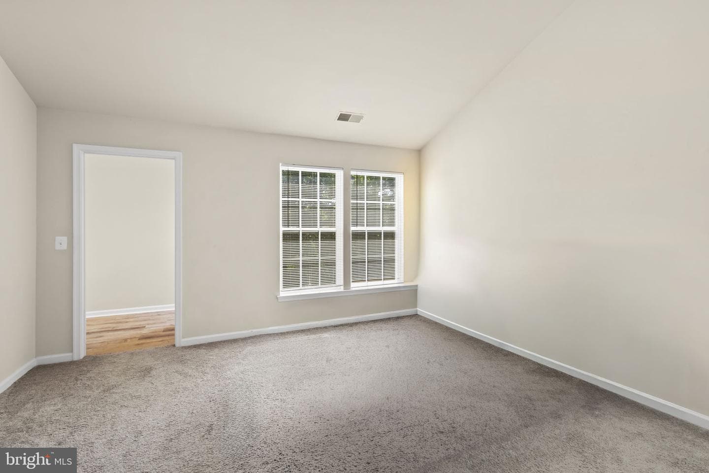 506 Monroe Point Drive photo 28