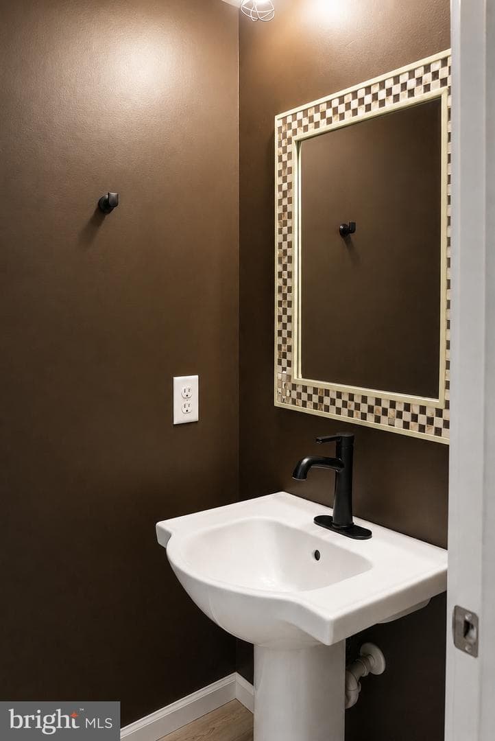 309 12th Street photo 6