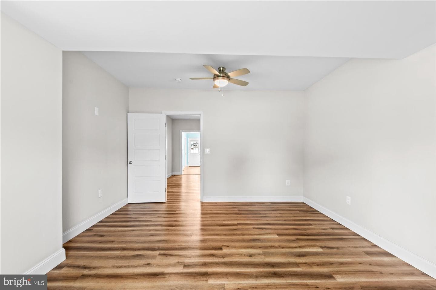 505 Monroe Bay Avenue photo 31