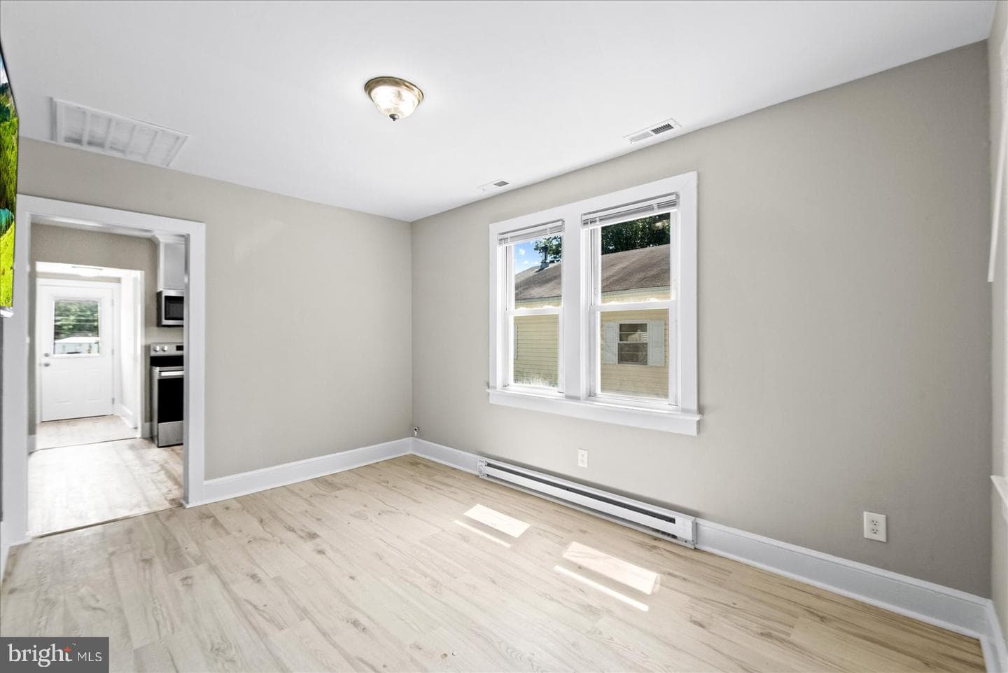 58 Longfield Road photo 12