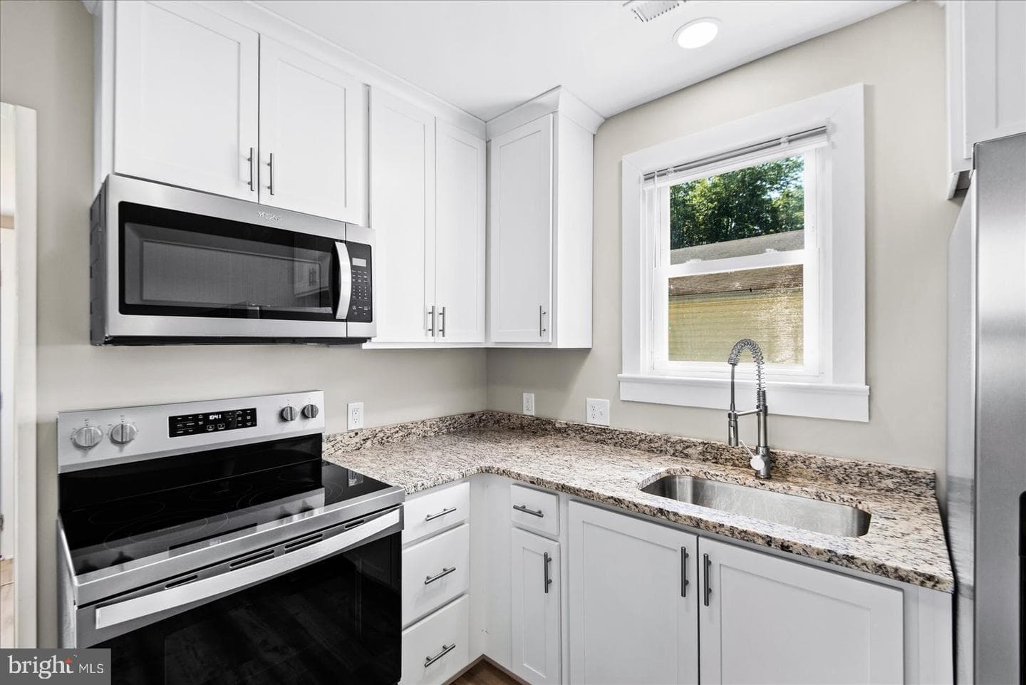 58 Longfield Road photo 15
