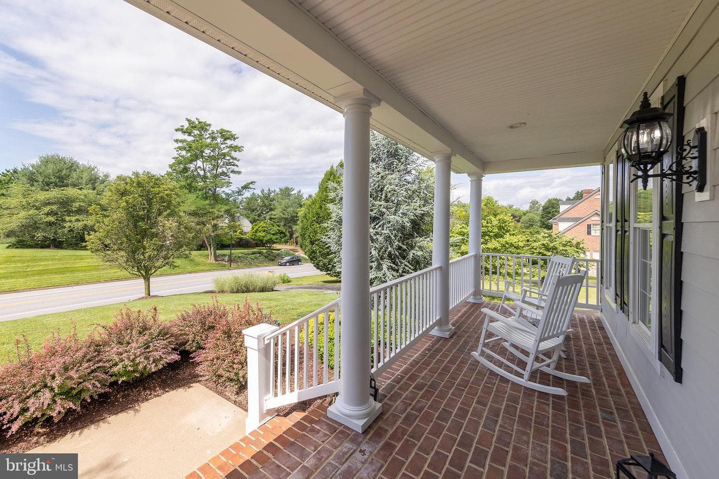1020 Breckinridge Lane photo 3