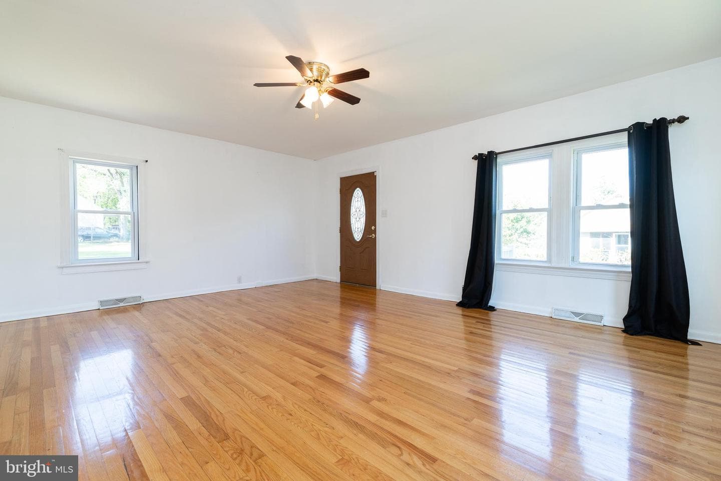 1125 Conway Street photo 16