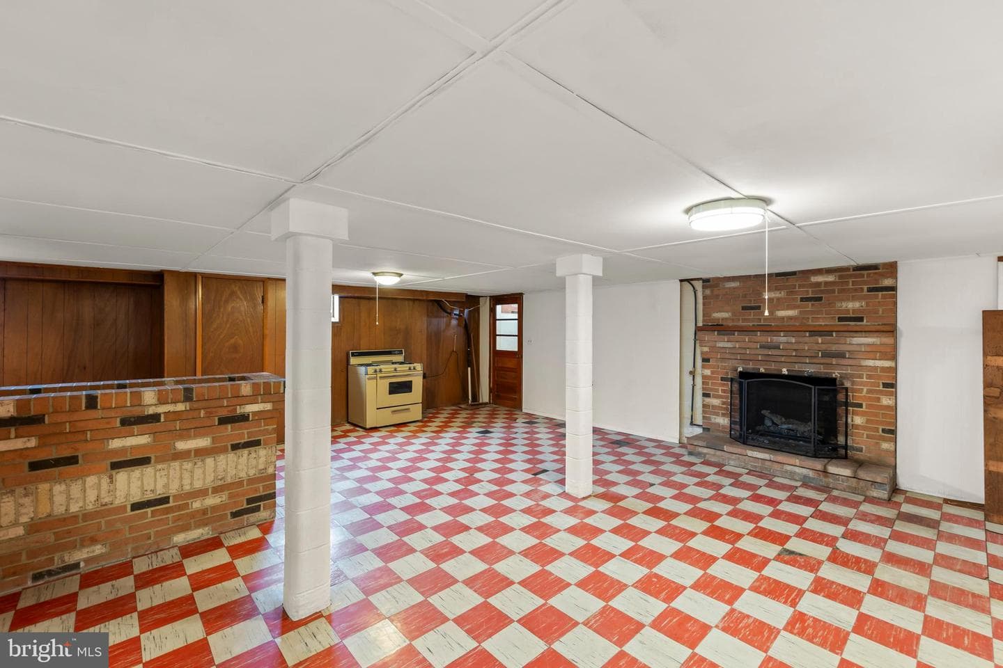 101 Molden Drive photo 21