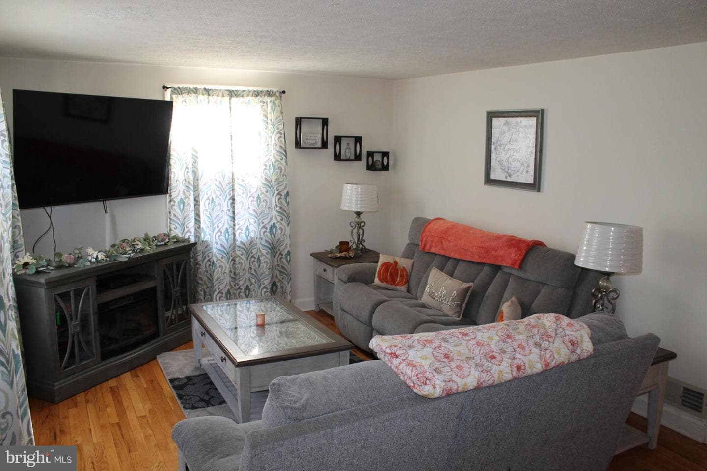 117 W Oates Avenue photo 3