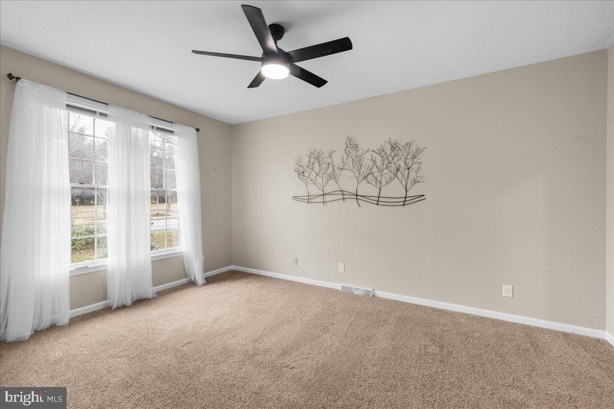 832 Winder Court photo 19