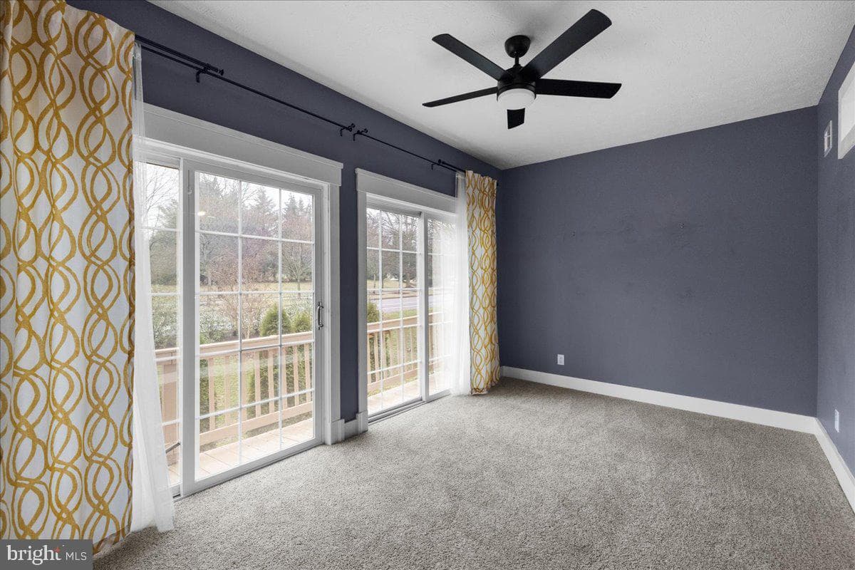 832 Winder Court photo 25