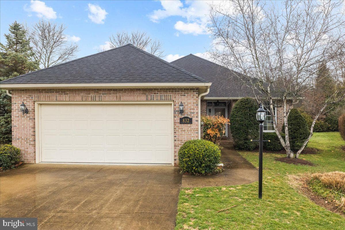 832 Winder Court photo 61