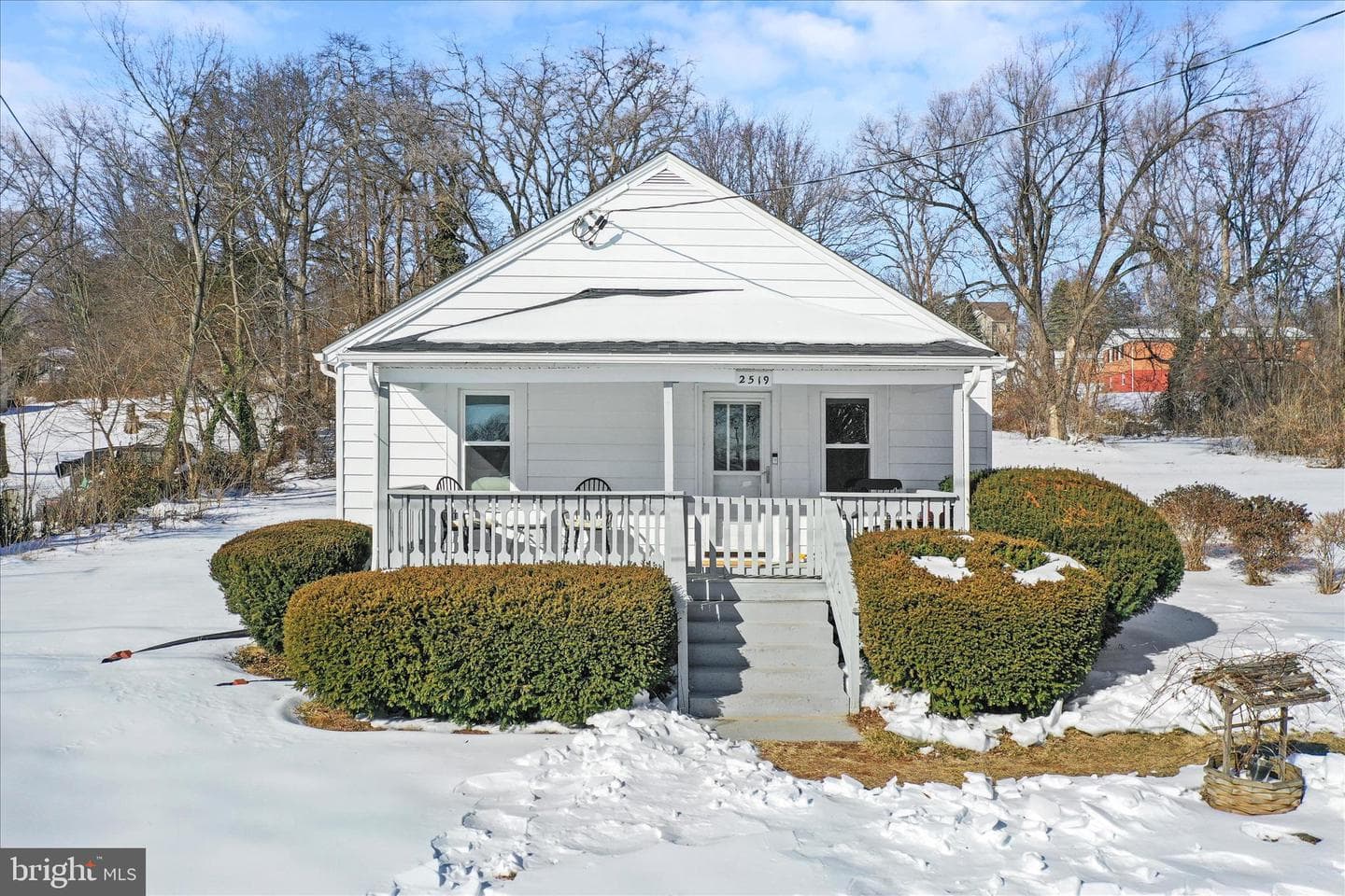 2519 Hockman Avenue photo 4