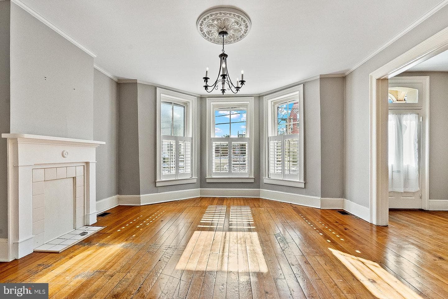 132 Amherst Street photo 10