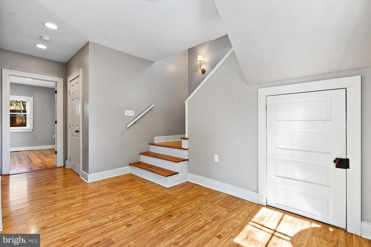 132 Amherst Street photo 31