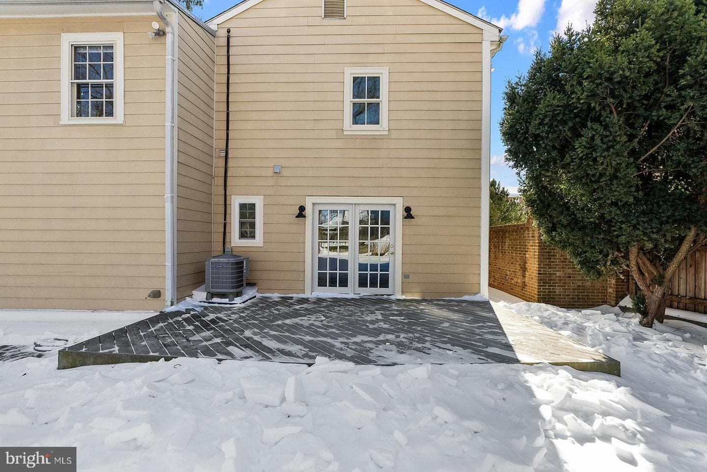 132 Amherst Street photo 65