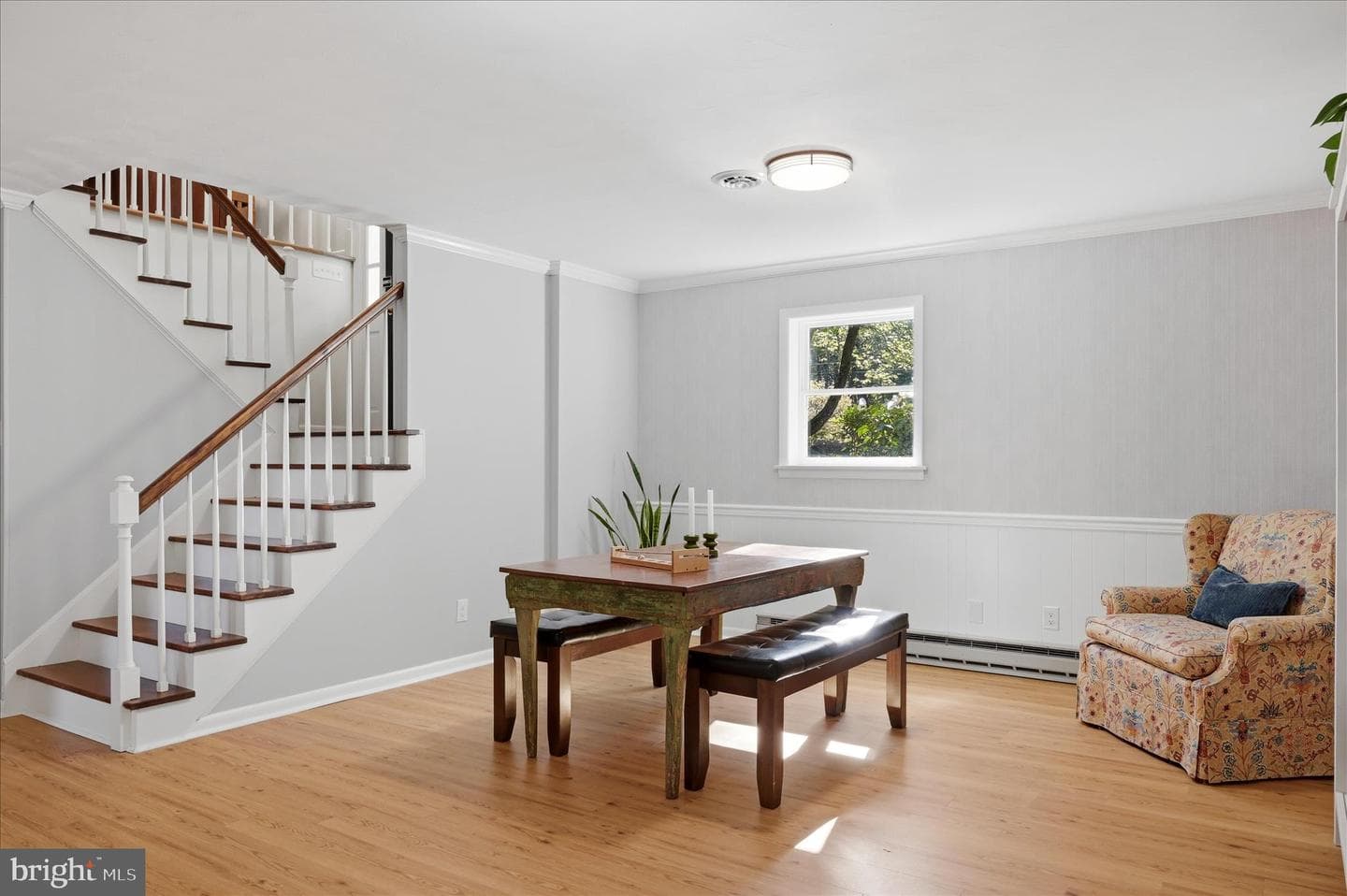 315 Walker Street photo 29
