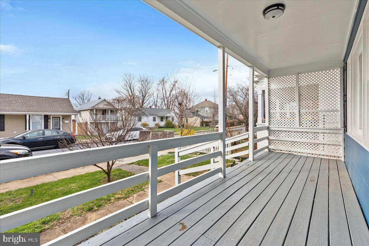 126 S Euclid Avenue photo 16
