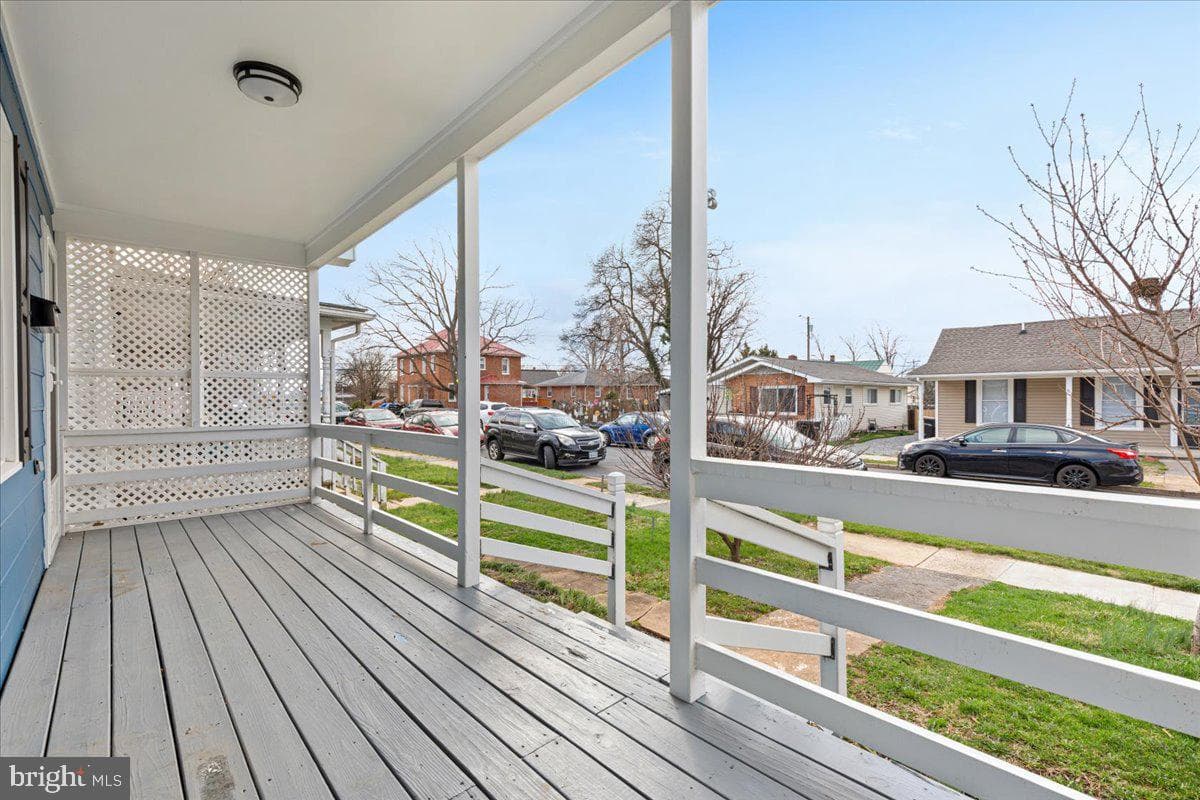 126 S Euclid Avenue photo 17