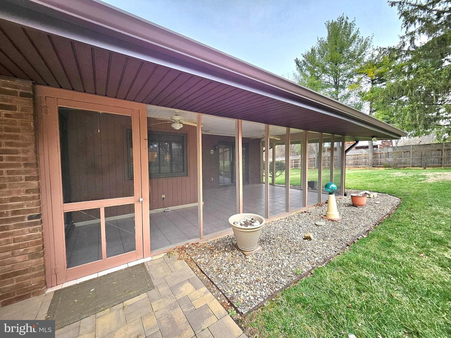 130 Morgan Street photo 69