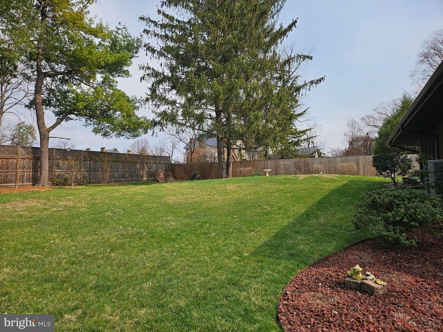 130 Morgan Street photo 74