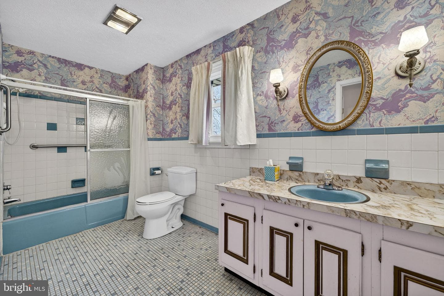 308 Ridge Avenue photo 25