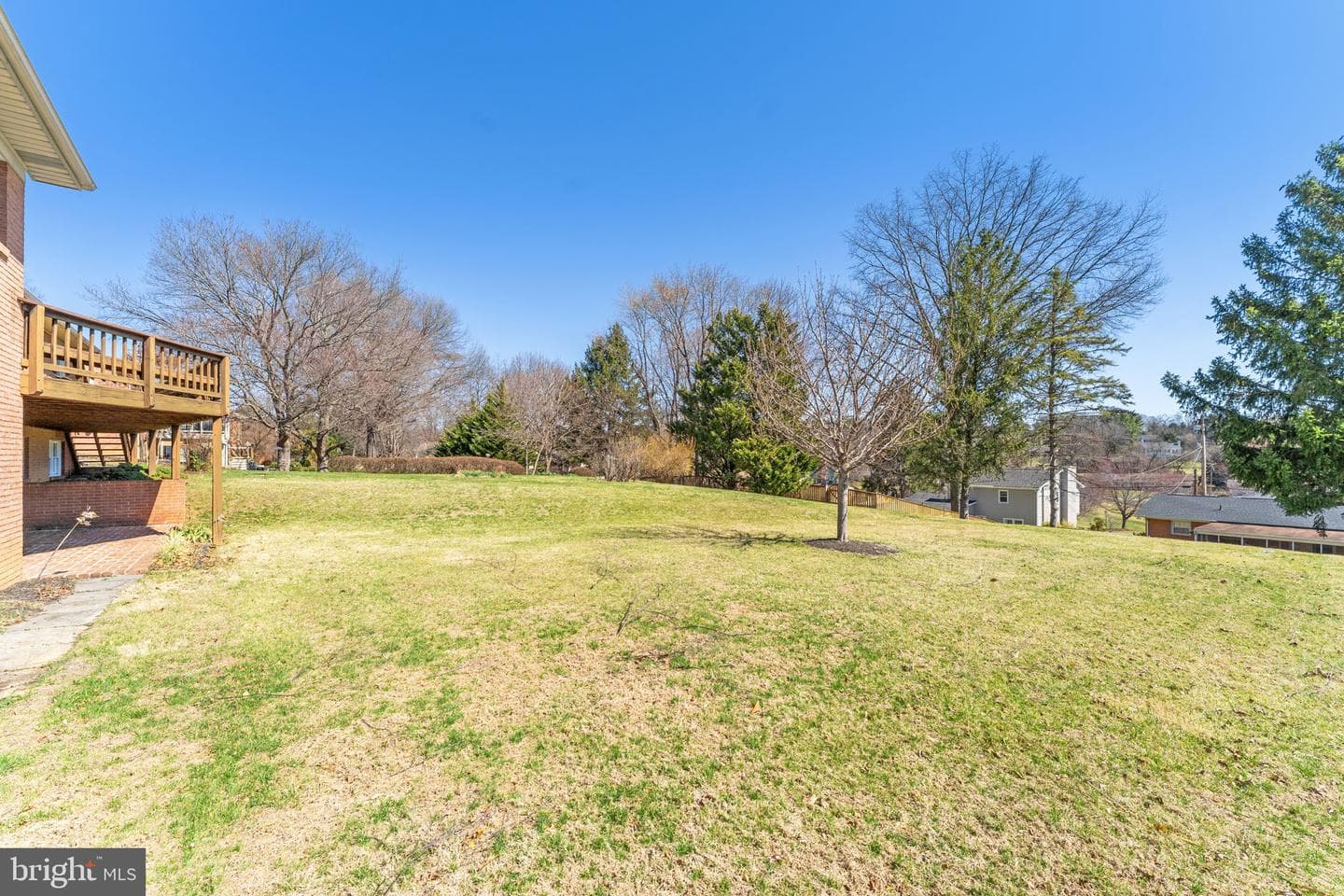 308 Ridge Avenue photo 51