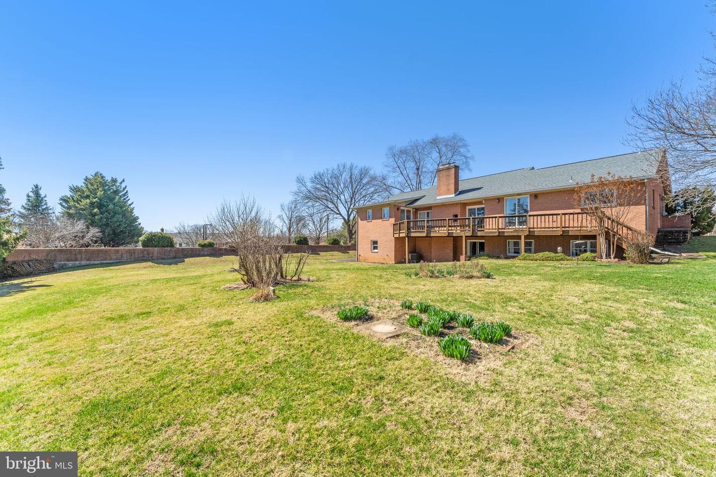 308 Ridge Avenue photo 54