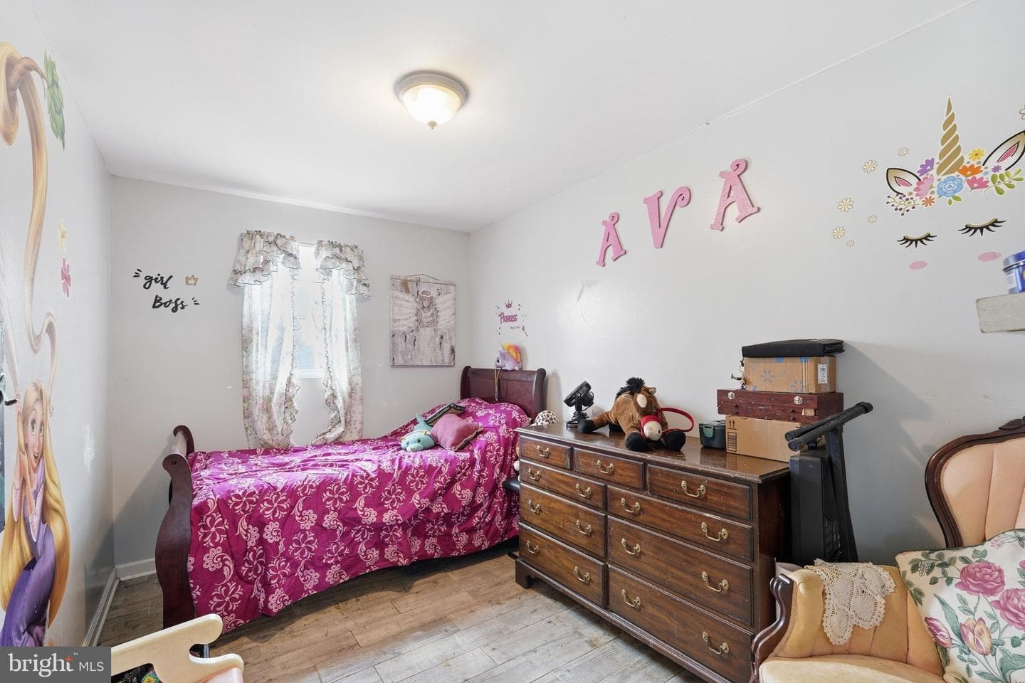 2956 Grace Street photo 10