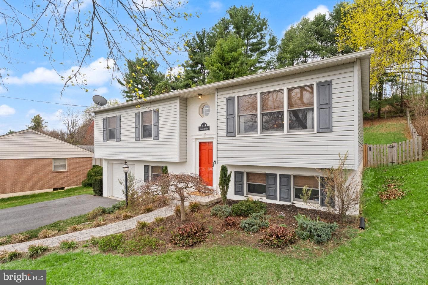 413 George Street photo 2