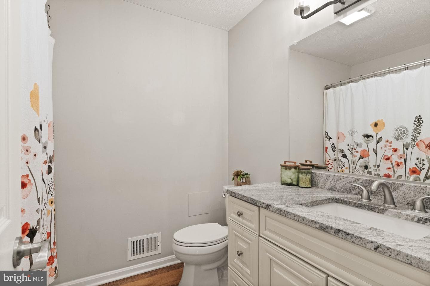 413 George Street photo 28