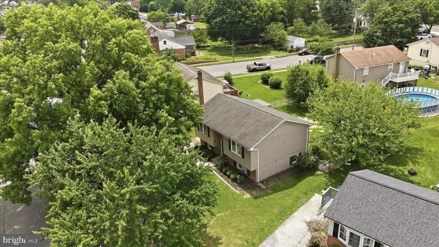 605 Dunlap Street photo 36