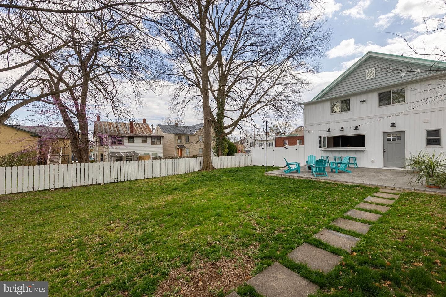 112 W Germain Street photo 27