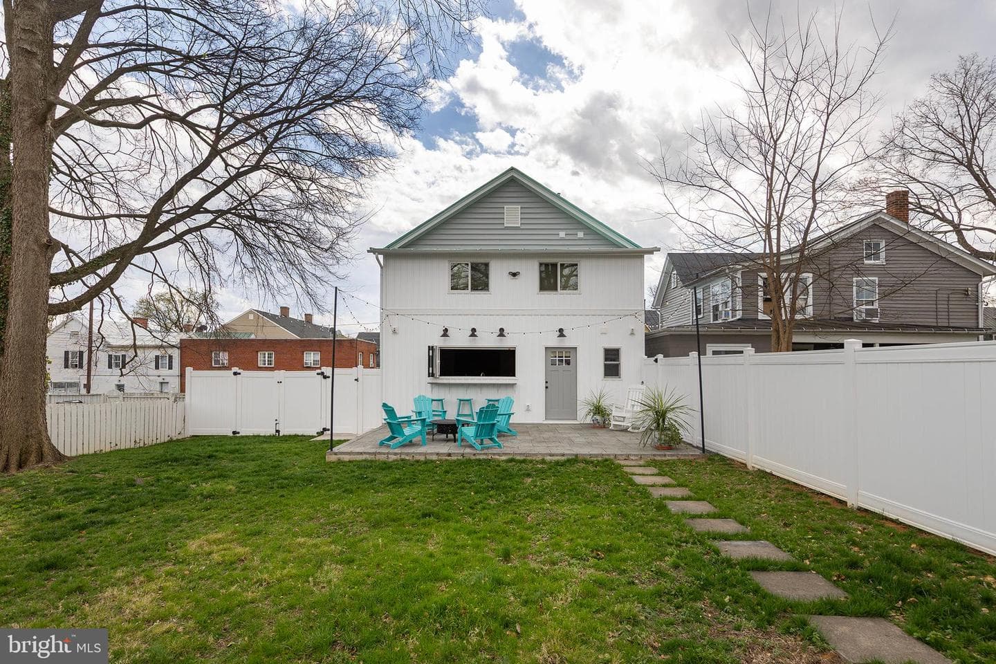 112 W Germain Street photo 29