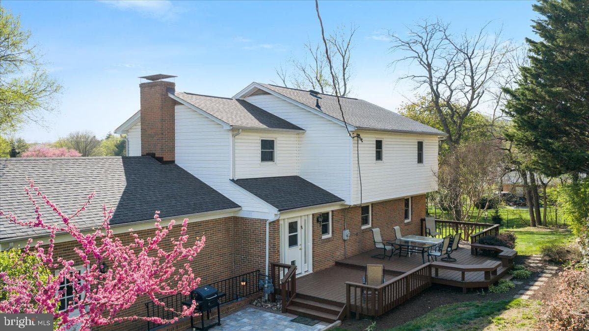 1300 Caroline Street photo 40