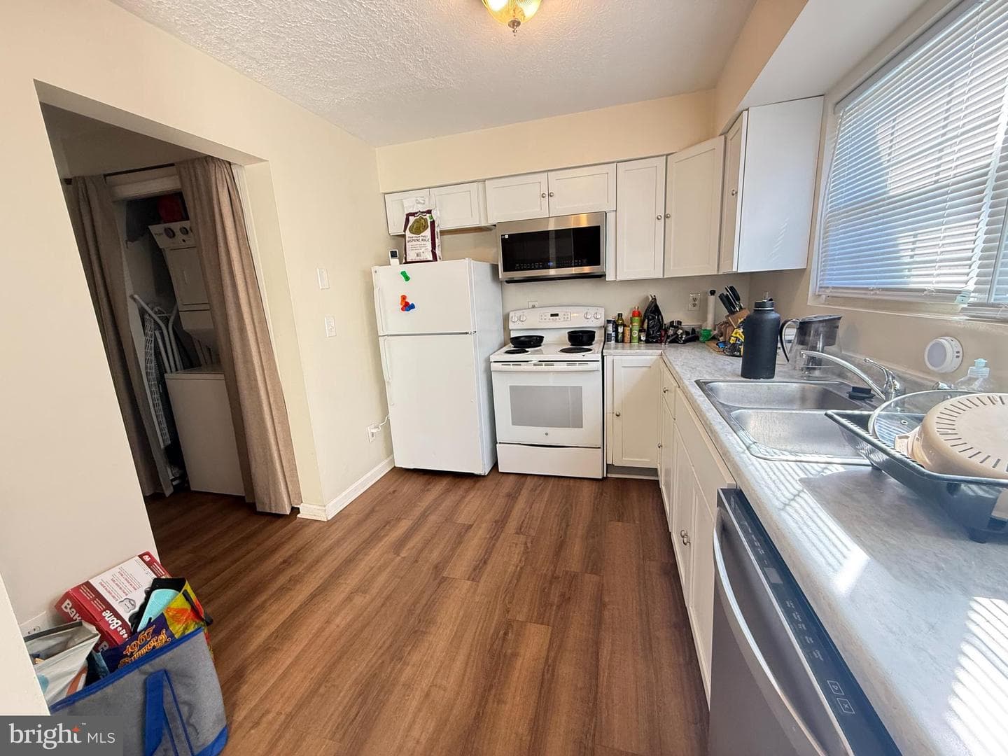 2910 Sorrell Court photo 2
