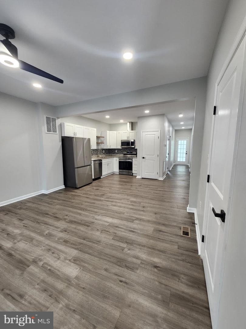 446 N Loudoun Street photo 3