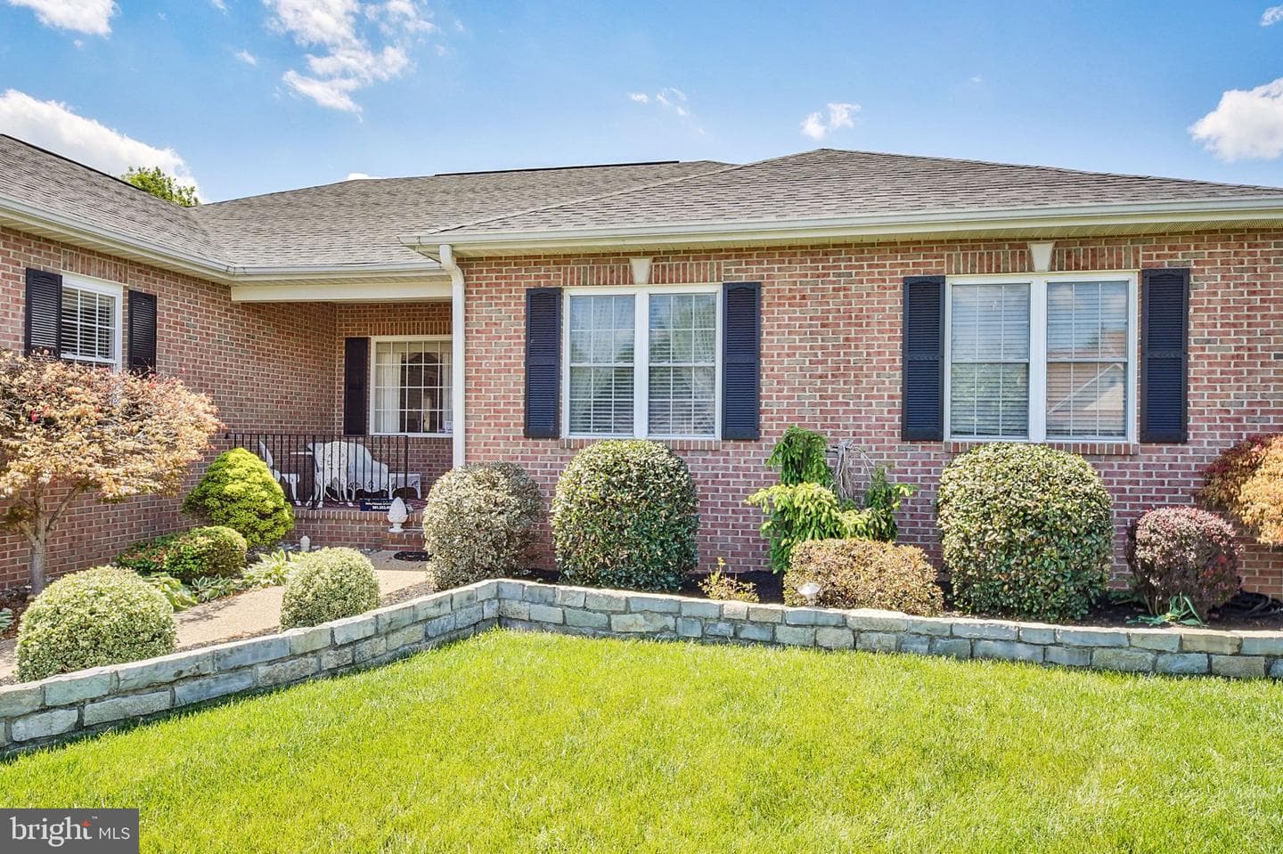 3013 Saratoga Drive photo 2