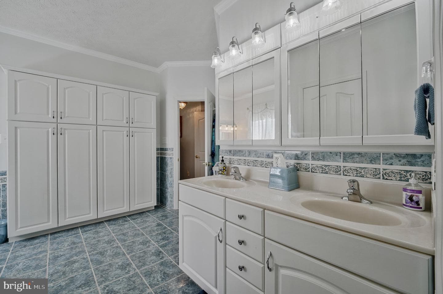 3013 Saratoga Drive photo 60