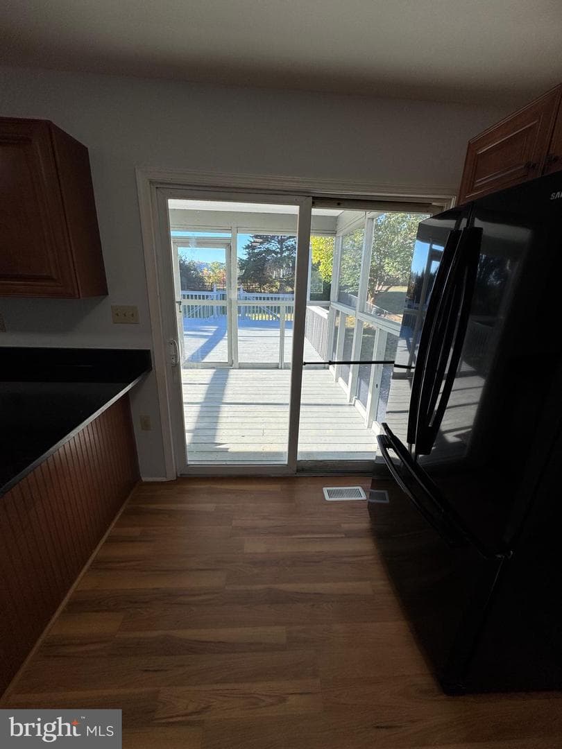 419 Summit Avenue photo 82