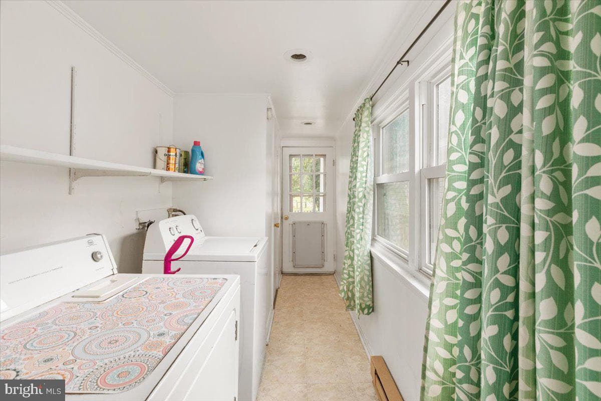 307 E Piccadilly Street photo 13