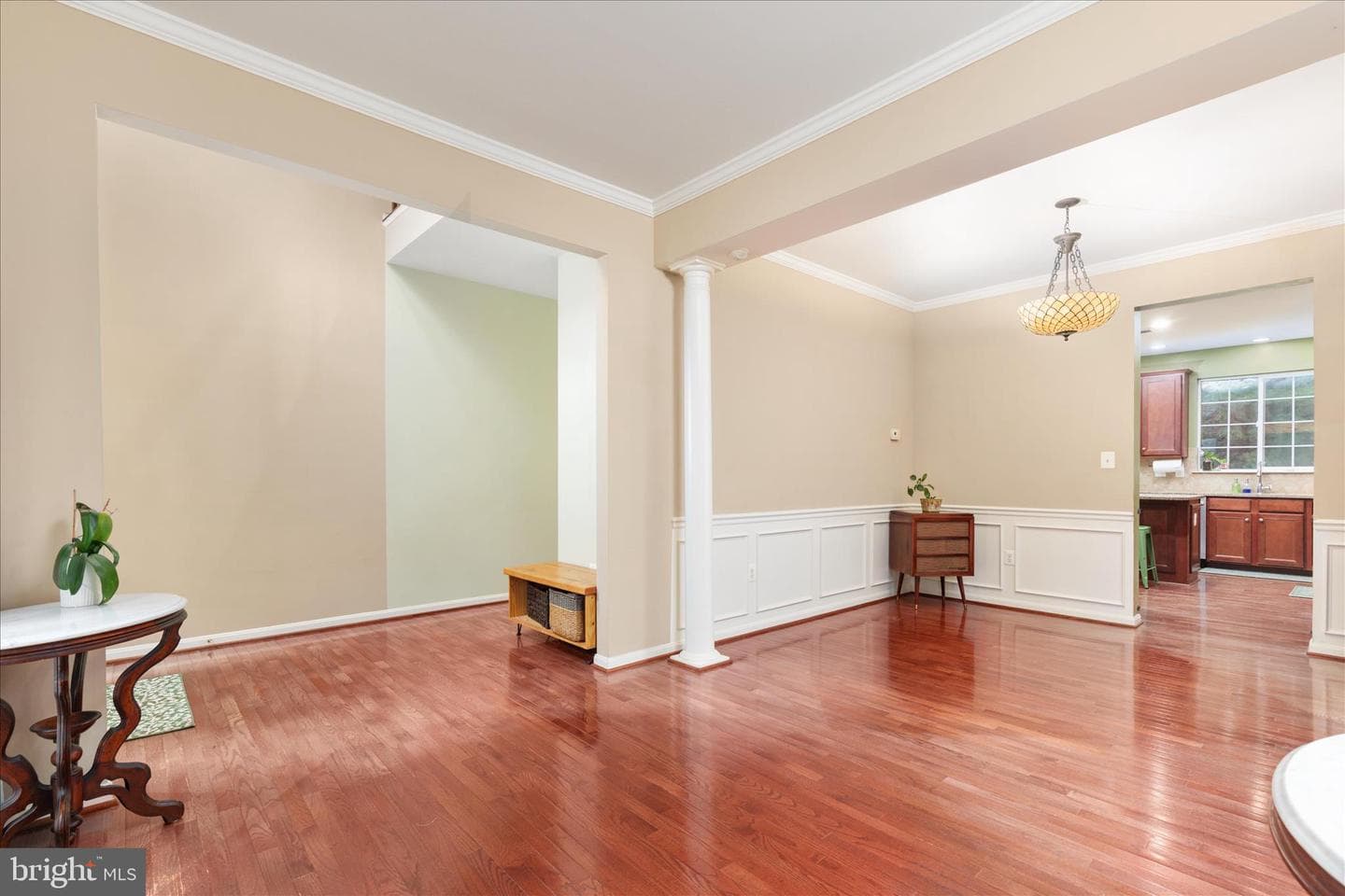660 Beehive Way photo 13