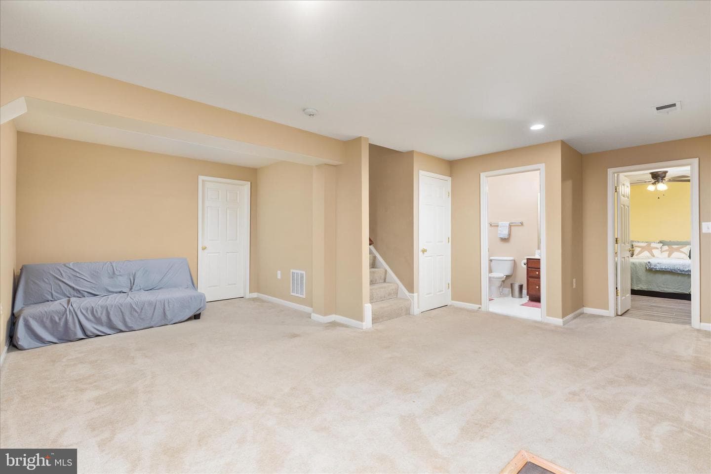 660 Beehive Way photo 36