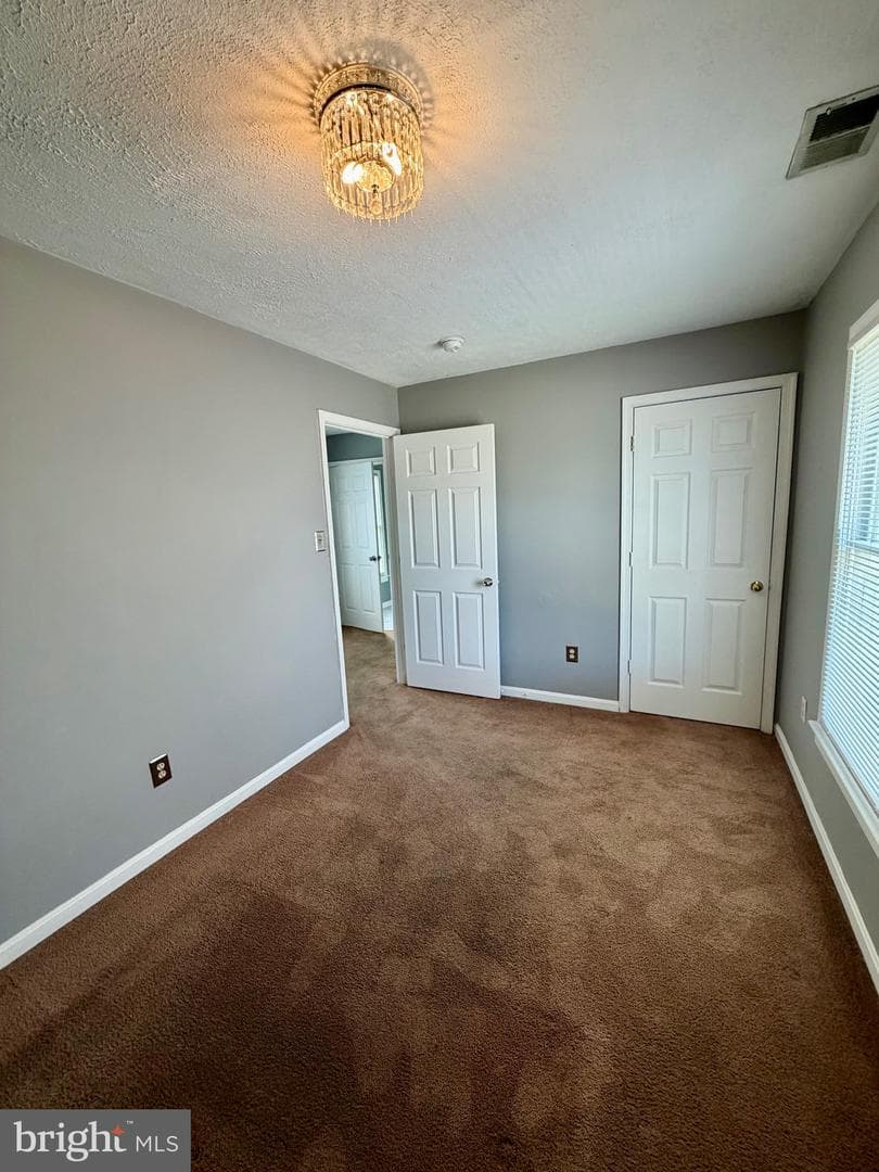 321 N Kent Street photo 17