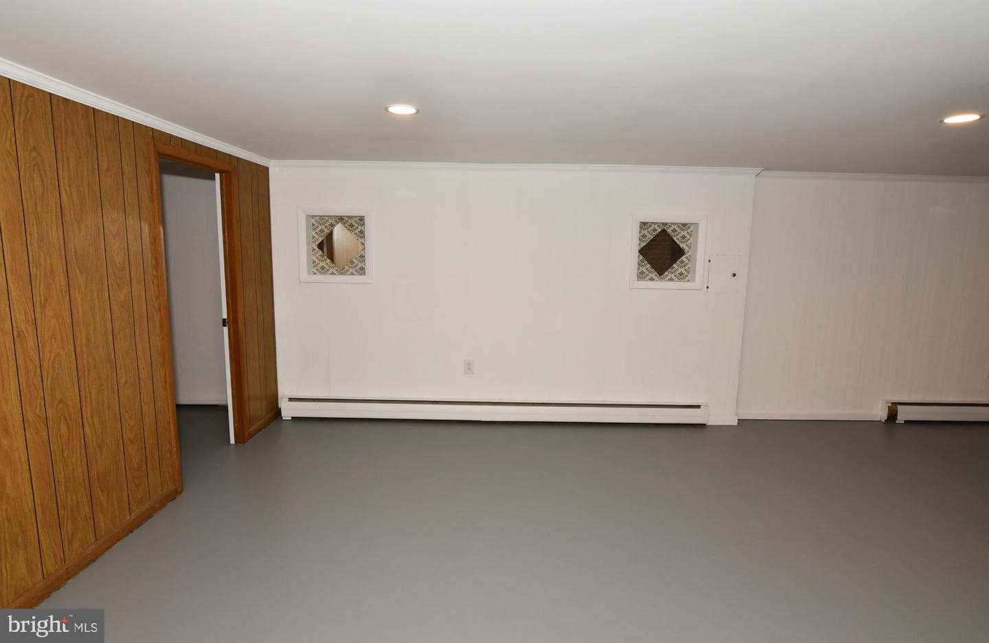437 Beechcroft Road photo 37