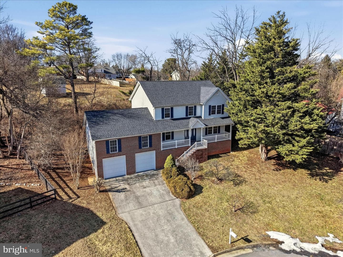 620 Crystal Court photo 37