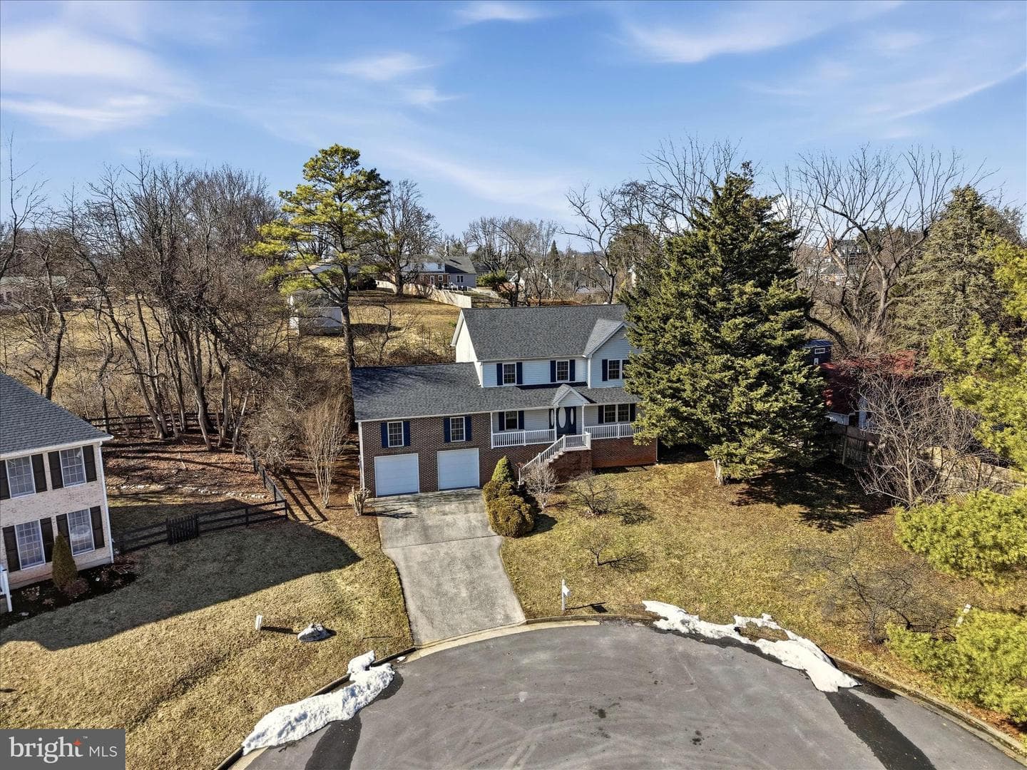 620 Crystal Court photo 38